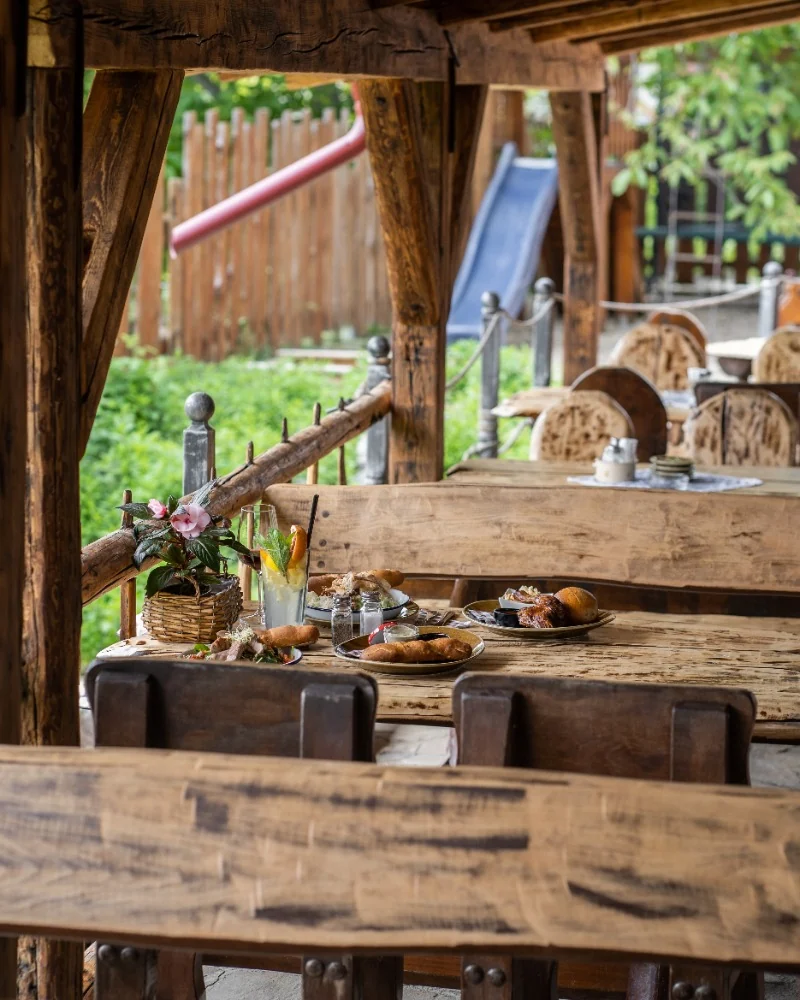 KRČMA • HOTEL U CÍSAŘSKÉ CESTY – Hotelbild 7