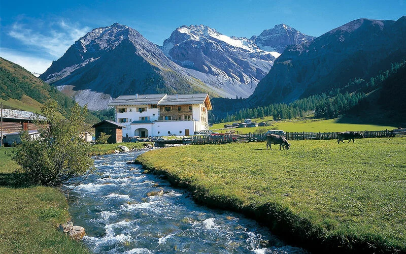 Hotel Walserhuus Sertig – Hotelbild 1